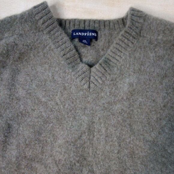 Lands' End V-Neck Cashmere Wool Sweater - Picture 1 of 7